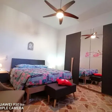 Holiday home Casa Nonna Enza